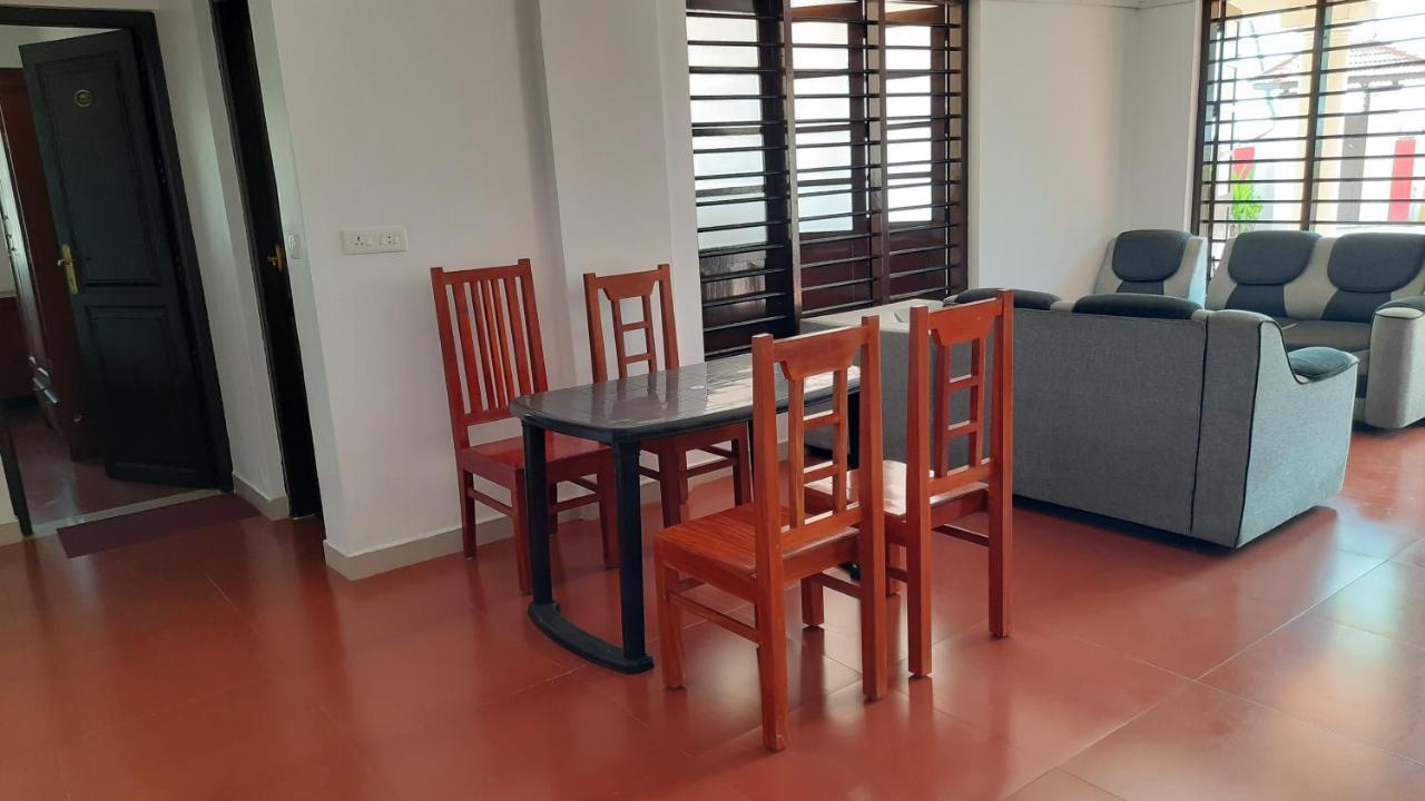 Poovar Sea View Rooms And Boating Family & Couple Only Exteriér fotografie