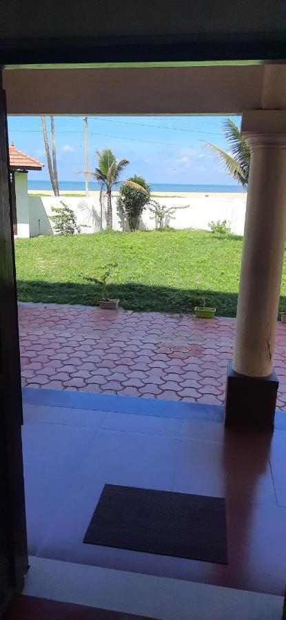 Poovar Sea View Rooms And Boating Family & Couple Only Exteriér fotografie